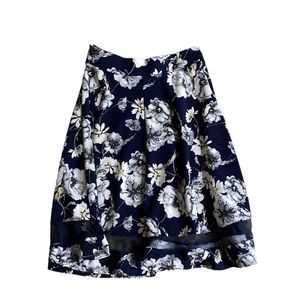 Floral Skirt with Netted Hem Detail